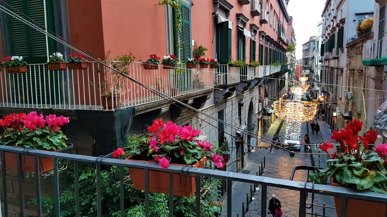 Hotel Il Salotto Di Nonna Cornelia 2 Nápoles Exterior foto